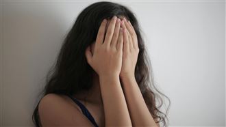 少女遭性侵恐懼隱忍10年　成年不忍告惡狼