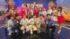 紀明陽（後排右7）地位頗高（圖／中視提供）