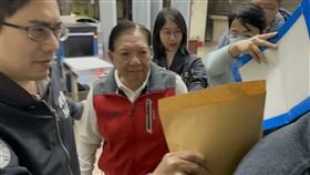 ▲國產實業前董事長林孝信被移送北檢複訊。（圖／翻攝畫面）
