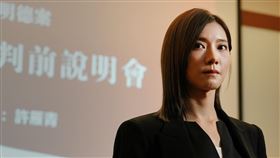 八大電視《無罪推定》劇中莊凱勛（圖右）要求對照作案時間。圖左起黃鐙輝、鍾承翰、蔡黃汝。（圖／八大提供）