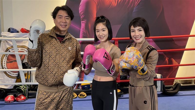 枕邊人不是老婆　梁赫群「驚人床照」流出