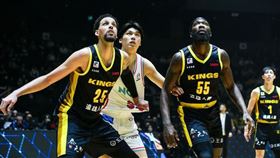 ▲新北國王以65:81不敵廣島蜻蜓。（圖／東超提供）