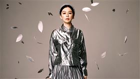 徐若瑄拍攝封面人物。（圖／TVBS提供）