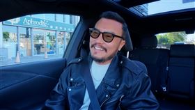 李銘忠談心路歷程。（圖／鏡電視提供）
