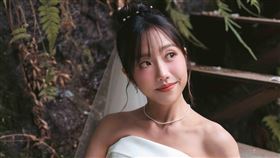 蔡佩軒日前為新歌穿婚紗。（圖／可瑞思國際娛樂）