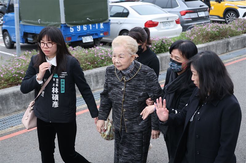 北院裁定柯文哲交保，柯媽第一時間已得知消息，情緒激動。（圖／資料畫面）