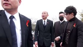韓國瑜現身柯文哲父親告別式