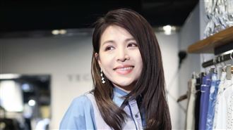 獨／林葉亭忍喪父之痛　暫離台灣曝新身份