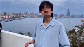 台中,陳姓醫大生，洗車工酒駕，撞死，媽媽痛哭，台中夜生活多，捨不得孩子頭七在異鄉(圖／翻攝畫面)