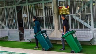 募款的背叛／以愛之名壓榨未成年難民