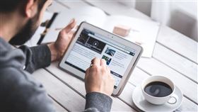 AI工作（示意圖／翻攝自Pixabay）