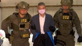 ▲竹聯幫仁堂堂主許瑞弘被移送士檢複訊，訊後200萬元交保。（圖／翻攝畫面）
