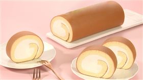 亞尼克慶高雄旗艦店改裝，推出最受捲迷喜愛的冠軍生乳捲只要100元活動（原價380元）。（圖／品牌業者提供）