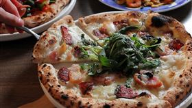 三商餐飲集團旗下披薩品牌「BANCO窯烤Pizza自製生麵」走出自己的路。（圖／翻攝自BANCO粉專）