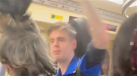 捷運,太大聲,英籍男,奇異鳥美語學校,恐嚇,（圖／翻攝自Thread@fafalpha）