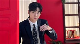 金秀賢（圖／翻攝自金秀賢IG）