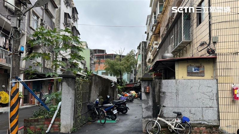 新北市永和大陳都更單元6預售屋即將開賣,網路、路邊廣告看板陸續出現「漢皇River Sky」,專家預估,以目前永和房價,估開價每坪將破百萬。。(圖/資料照)