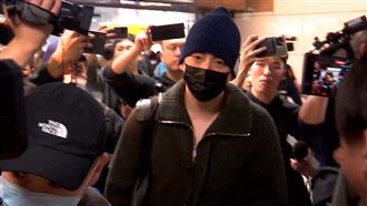 藝人王大陸壓線抵台北車站　服1年替代役