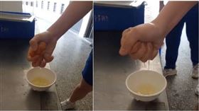 成大南工女學生手捏銀絲卷，竟像擠海棉一樣滴出半碗油。（圖／翻攝自Threads＠pinze_11_20 ）