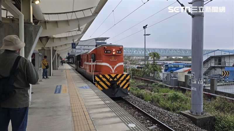鳳凰颱風襲台！台鐵宣布明天多線停駛
