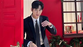 金秀賢捲入爭議情緒崩潰。（圖／翻攝自金秀賢IG）