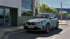 ▲純電休旅BMW iX1 eDrive20 xLine。（圖／BMW）