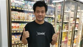 陳康岳,王元照,小翁立友,緬甸,台中,泰國,傷痕,手腕,腳踝,槍托,手銬，王元照提供