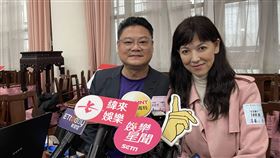 陳明真與老公季忠平全家現身華岡校友活動。（圖／記者趙浩雲攝影）