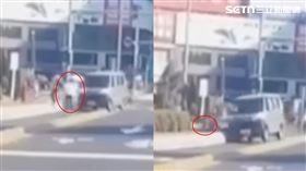 日籍婦人被撞飛後重摔路旁草堆，兒子全程目睹崩潰。（圖／翻攝畫面）