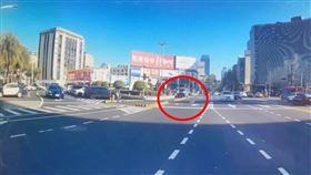 車禍,日本遊客,失控撞上,高雄市,小貨車