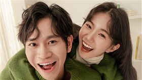 Andy、家寧。（圖／翻攝自眾量級臉書）