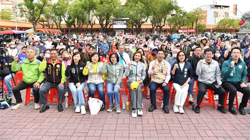 邱議瑩號召地方團結出席宣講
