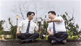 劉國劭（右）、陳子強餘震中看見兄弟情。（圖／大愛提供）