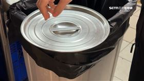 噁! 滷肉鍋蓋隨手放垃圾桶 店家致歉 衛生局稽查