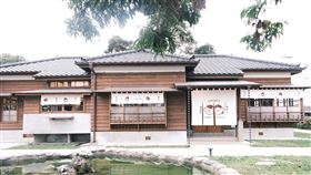 魚刺人雞蛋糕寶桑店擁有獨立和式花園與池塘， 參觀花園的同時也可以欣賞精緻的日式落水鏈、可愛文青的日式布簾。（圖／飯店旅宿業者提供）