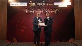 台灣之光！樂迦再生科技奪「新興CDMO獎」獲30家外媒關注（業配勿用）