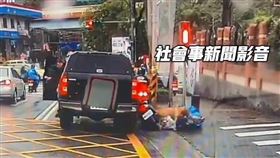 比特犬,騎士,咬人,法律白話文運動,徐書磊（圖／翻攝畫面）