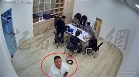 嘉義,疲老闆,零食界好市多,跳票,鳳梨,翻攝記者爆料網