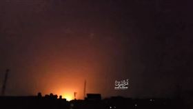 ▲以色列18日對加薩展開大規模空襲。（圖／翻攝自X平台 @SanaSaeed）