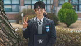 《魔女》。（圖／friDay影音提供）