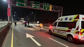 新北市五股區今（19）日凌晨發生一起重大車禍。（圖／翻攝畫面）