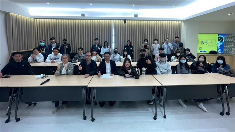 培育台灣居禮夫人！東海校友捐百萬美元