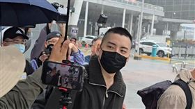 王大陸13日到成功嶺服役（圖／記者吳泊萱攝影）