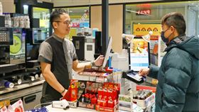 「FamilyMart x New Taipei Metro」全家便利商店，新北捷運。（圖／新北捷運提供）