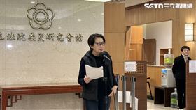 ▲黃珊珊回應政治獻金案。（圖／記者詹宜庭攝影）