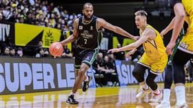 ▲28歲前鋒席樂（Jeantal Cylla）去年10月底在東超聯賽面對新北國王曾單場轟下32分。（圖／EASL提供） 