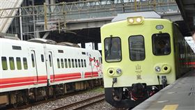 觀光列車山嵐號4/19首航台鐵公司新觀光列車「山嵐號」將於4月19日首航，規劃行駛於花東縱谷間，19日在花蓮站舉行啟航記者會，並於即日起開放訂票。中央社記者張祈攝  114年3月19日