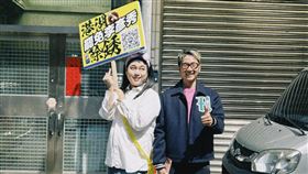 溫朗東現場直擊李彥秀地方服務處，直呼違建比想像中更大！（圖／翻攝自溫朗東臉書）

