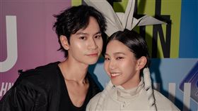 眾量級Andy老師控訴舊愛家寧一家將他的頻道「眾量級 CROWD」佔為己有。（圖／翻攝自臉書）