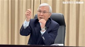 央行總裁楊金龍於今日說明，監理會議決議。（圖／記者李育道攝影）
